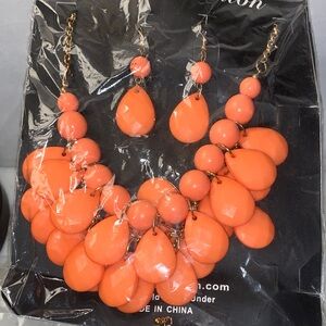 Vibrant Orange Teardrop Necklace Set
